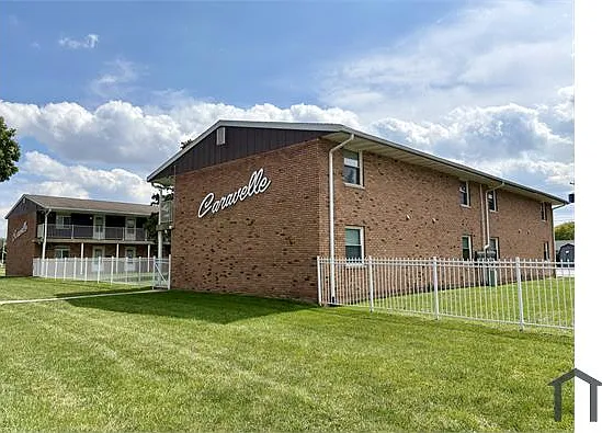 4510 W Washington St #203 — Photo 7