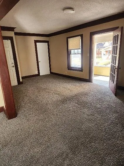 Building Photo - 2921 Bales Ave #B