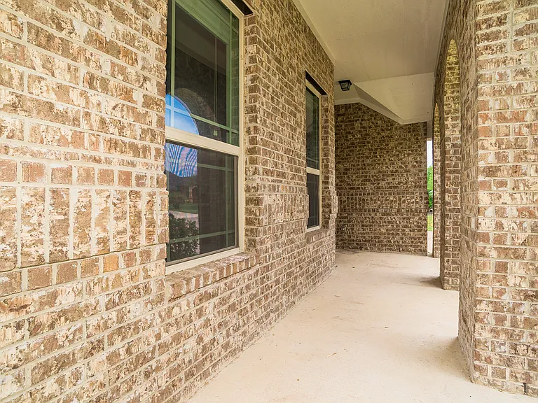 122 Eagle Feather Dr — Photo 3