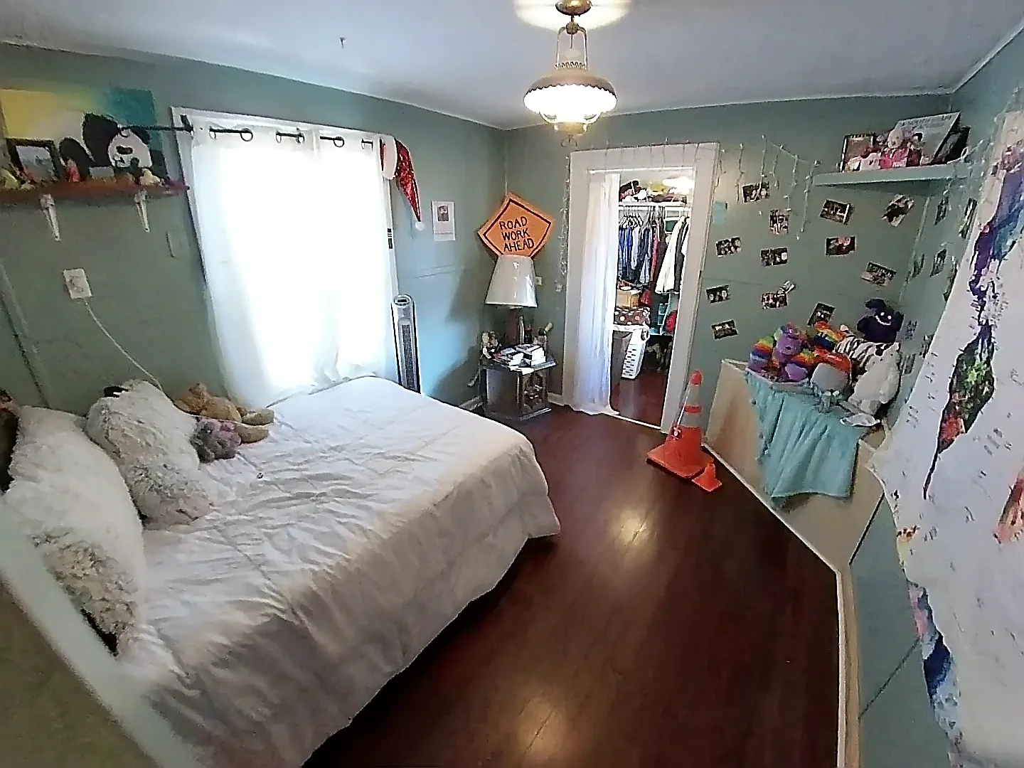 4 bed, 2176 sqft, $3,160 — Photo 4
