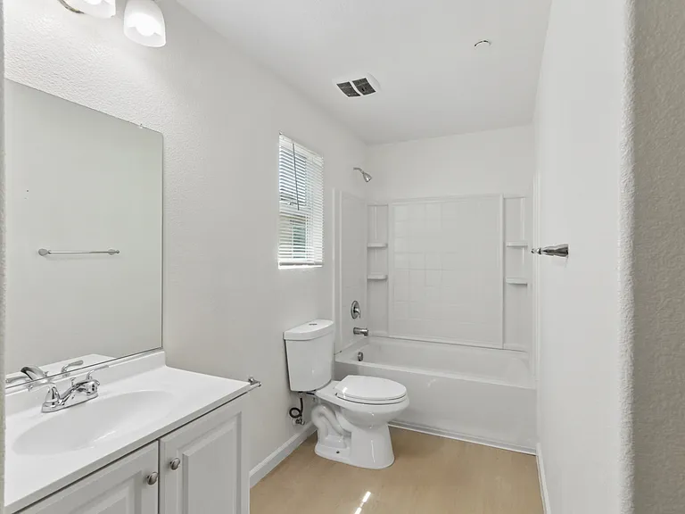 8897 Robbins Rd — Photo 14