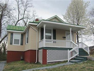 1st image of 301 Macon St