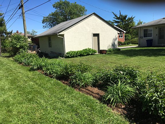 4th image of 671 Latham Ct