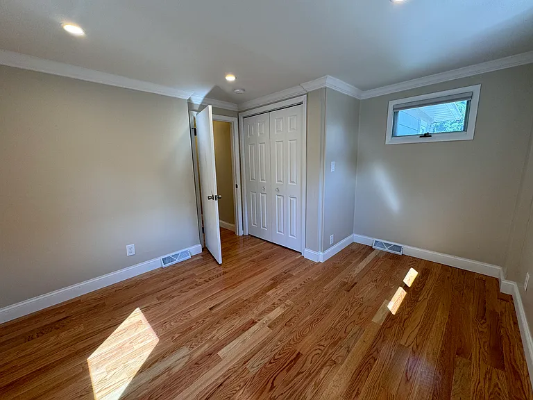 313 Chestnut St — Photo 21