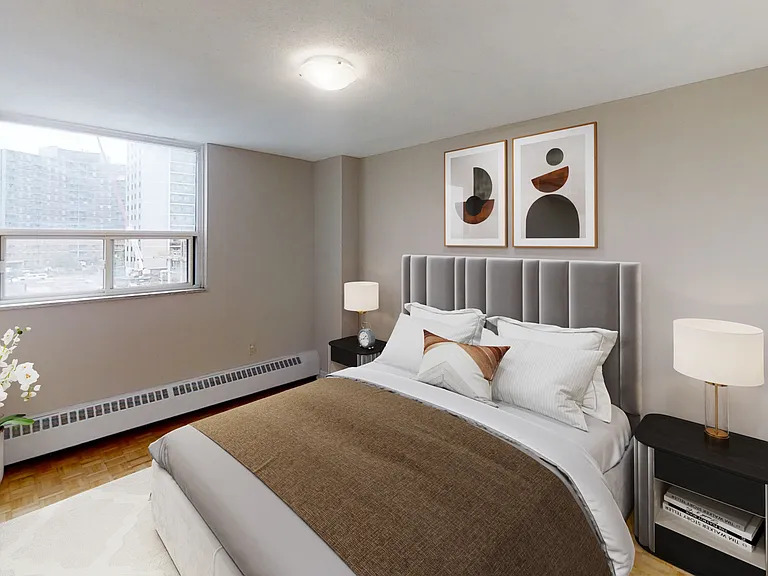 165 Barrington Ave — Photo 4