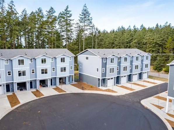 945 NW Heller Street #C1, Oak Harbor, WA 98277