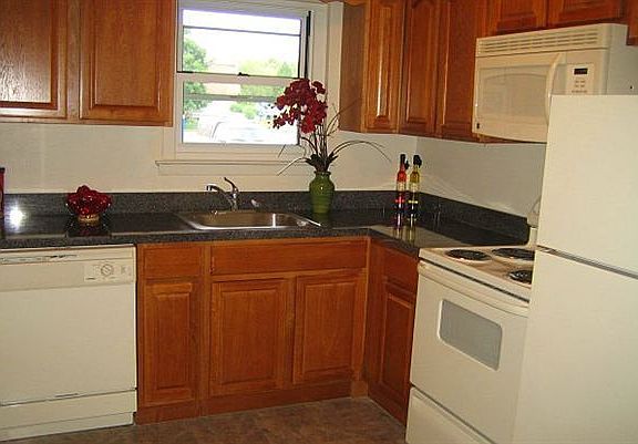 5th image of 5 Bloomingdale Dr #404