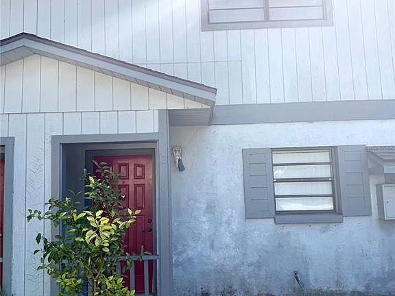 2nd image of 4123 SW 15th Pl APT 2