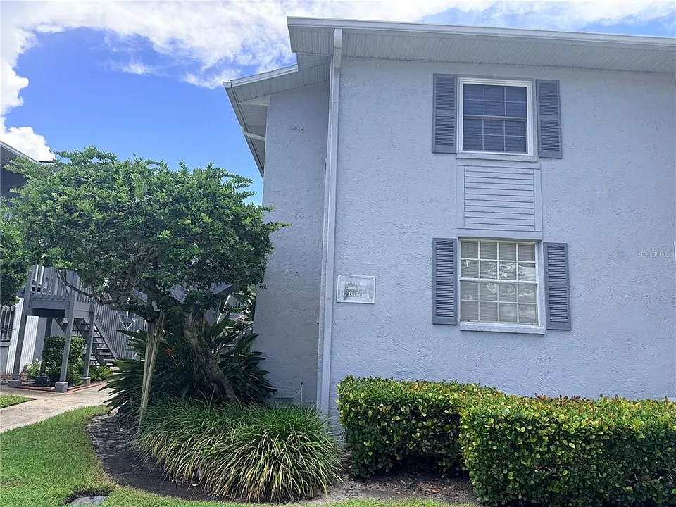 4922 W Gandy Blvd #102