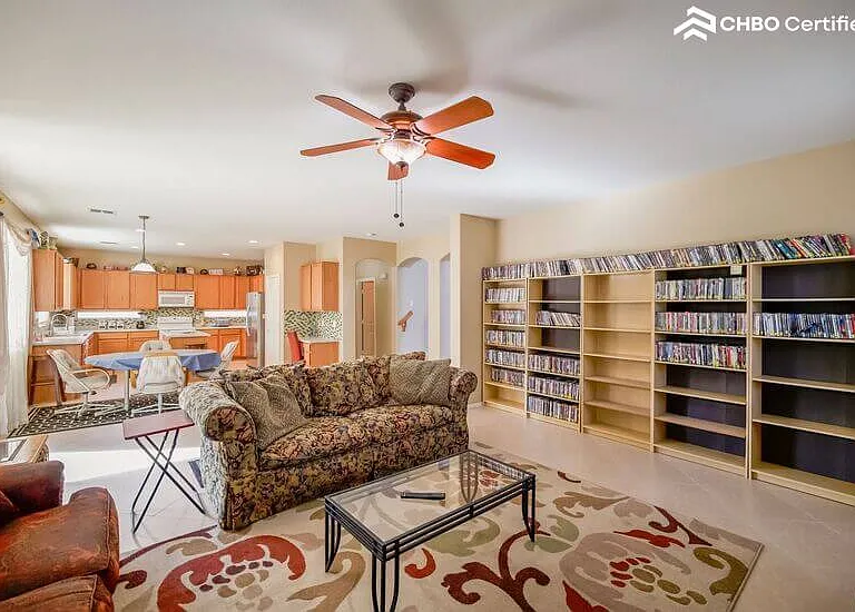 8607 W Brown St — Photo 10