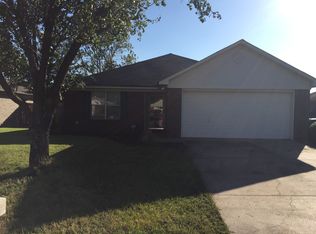 1370 Joyner Dr, Conway, AR 72034