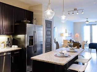 10202 Perkins Rowe APT 4018, Baton Rouge, LA 70810