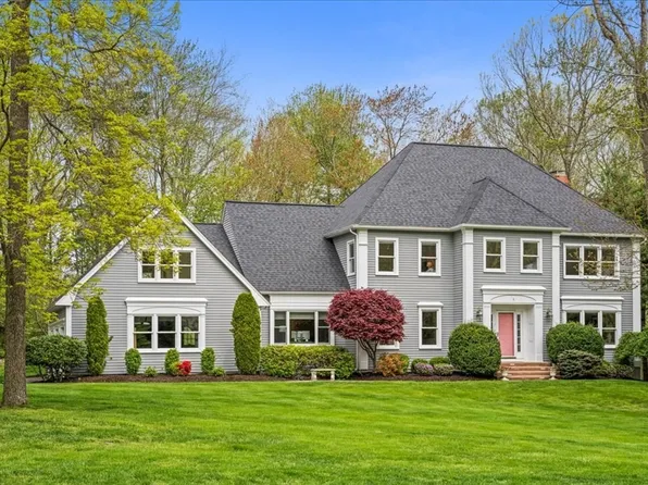 5 Frances Dr, Westborough, MA 01581