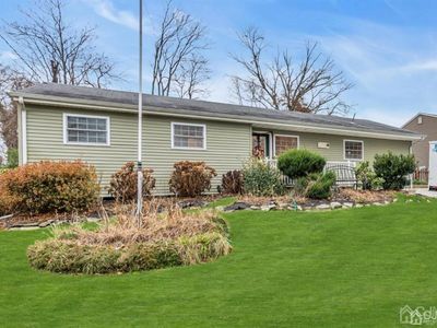 17 Temple Rd, Parlin, NJ, 08859