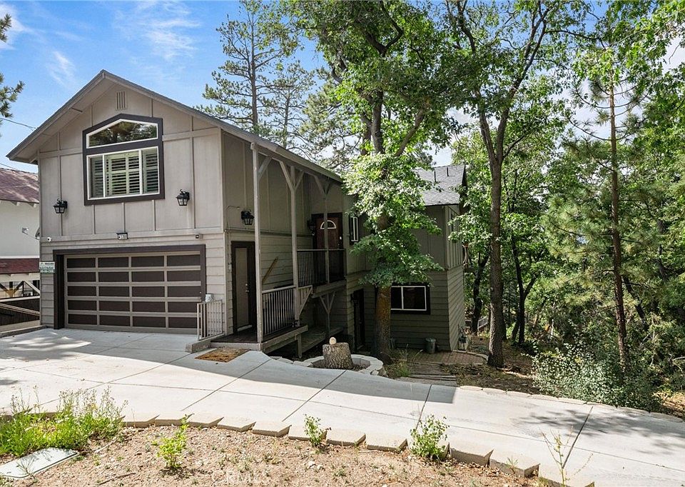 1st image of 43388 Primrose Dr