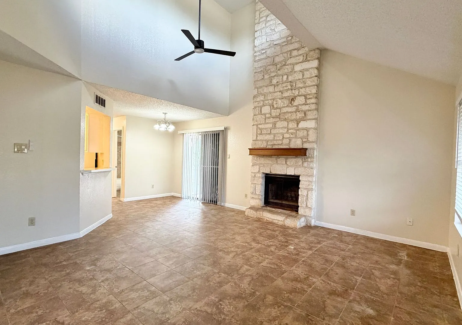 Charming Home with Balcony, Covered Patio & Backyard — Photo 2