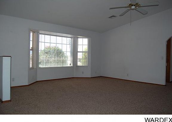 2nd image of 460 Llanos Dr