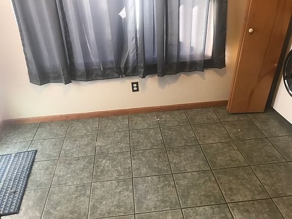 Dining area off the kitchen