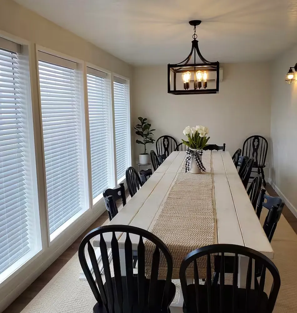3 bed, 1856 sqft, $2,800 — Photo 4