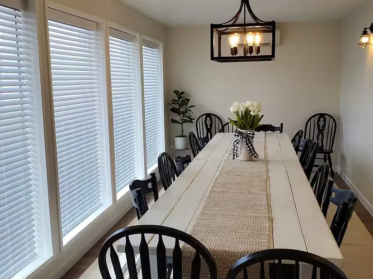 220 N Rapid Creek Rd — Photo 4