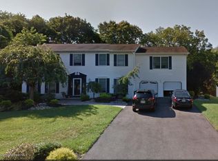 71 Hickory Hill Rd, Jackson, NJ 08527