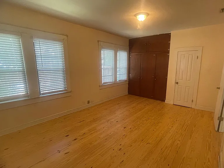 7210 N Duncan Ave — Photo 8