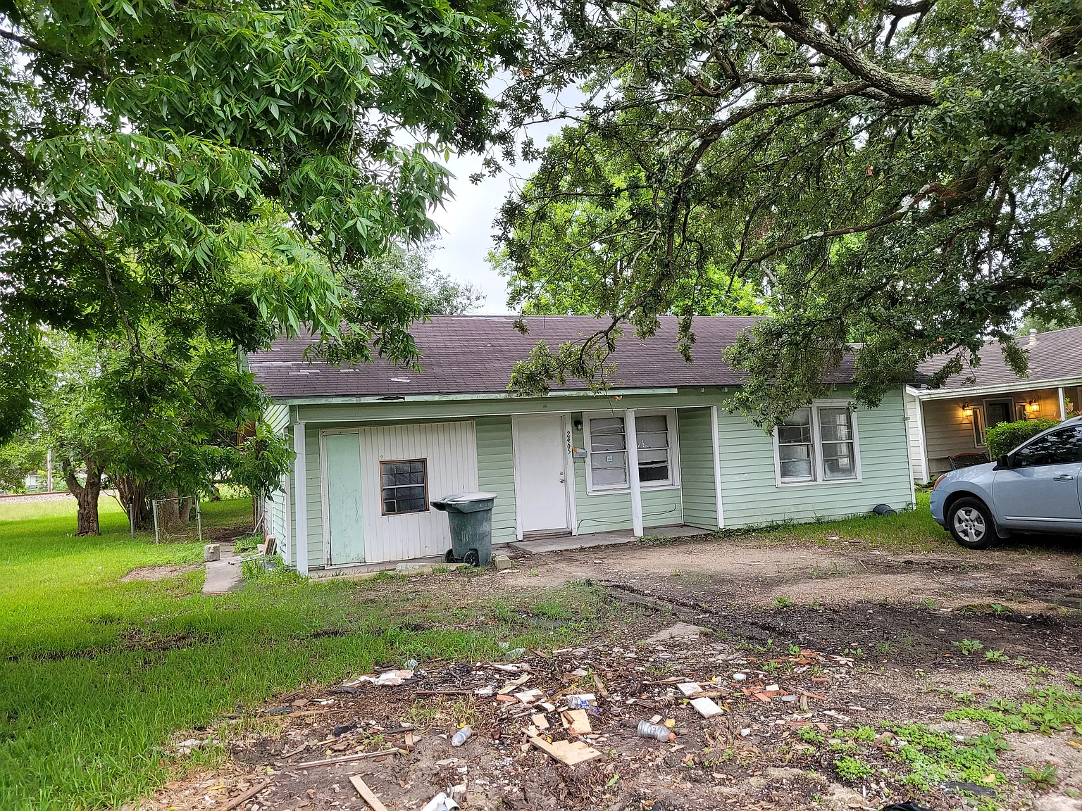 3 bed, 1278 sqft, $950 — Photo 1