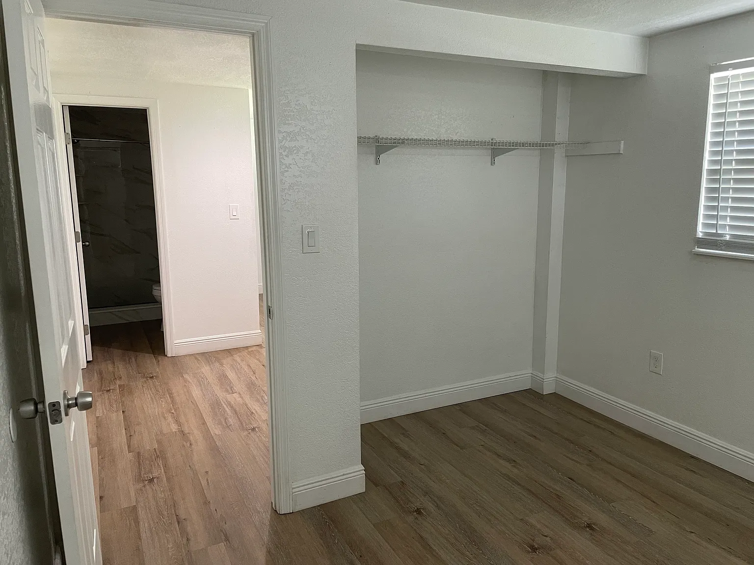 3902 Sligh Ave — Photo 4
