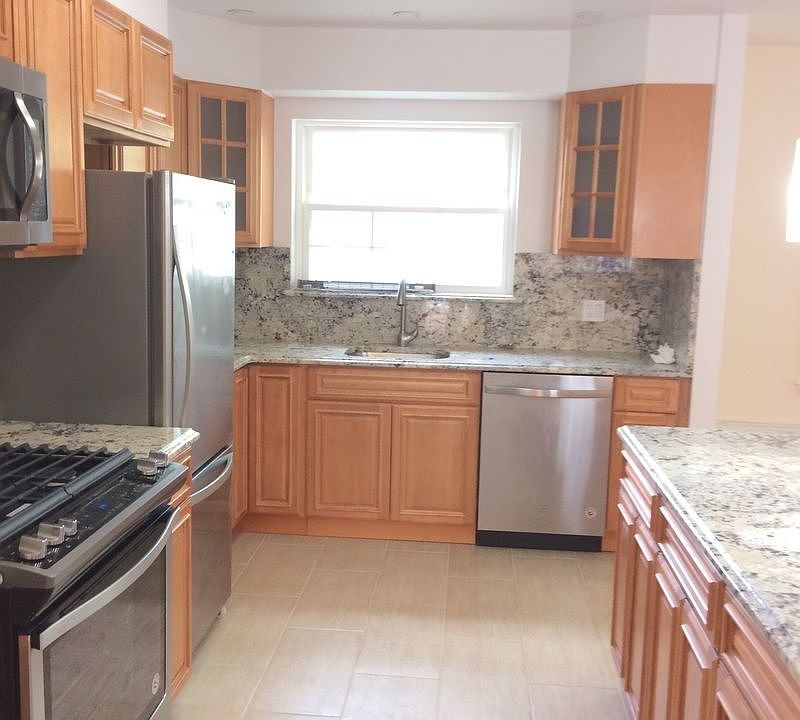 1st image of 3141 75th St