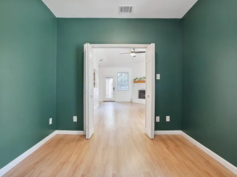 6501 Brush Country Rd #115 — Photo 16