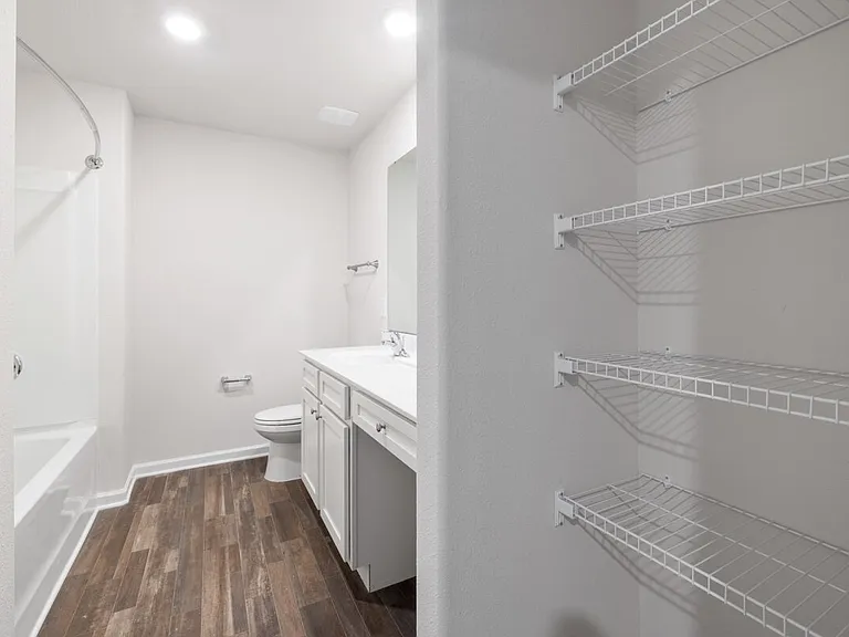 4604 Hazelburn Dr — Photo 10