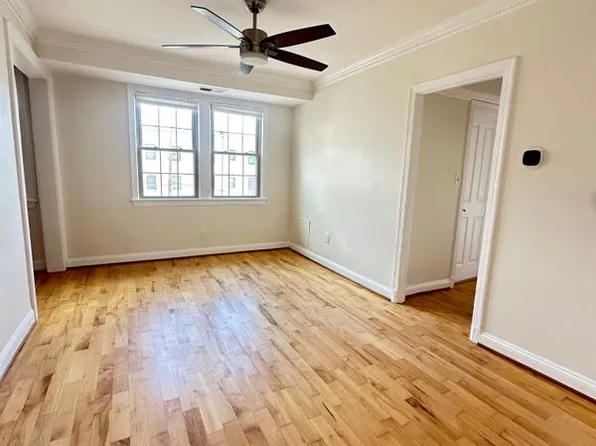 2625 3rd St NE #304, Washington, DC 20002