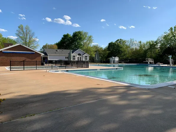 13336 Glen Taylor Ln, Herndon, VA 20171