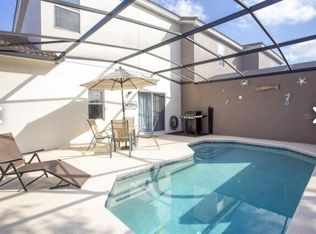 1050 Las Fuentes Dr, Kissimmee, FL 34746