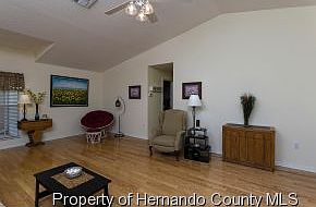 5th image of 18349 Camshire Ct