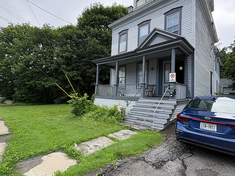 102 E Main St #3 — Photo 6