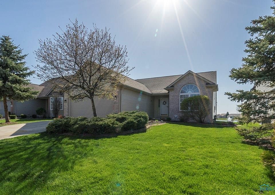 1st image of 4700 Port Dr