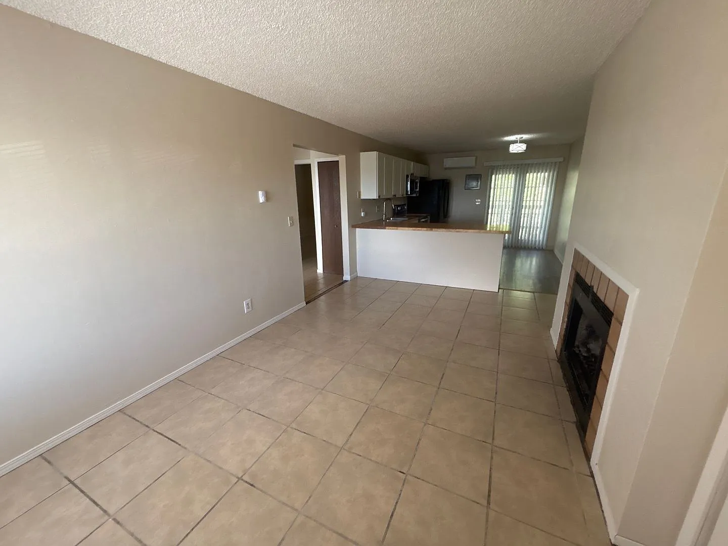 2906 Straus Ln #D | 1 Month Free - 2 Bed/ 1 Bath In Colorado Springs! — Photo 4
