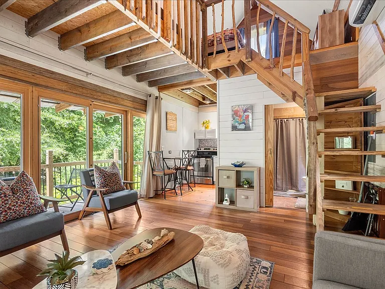 3565 Walter Dr — Photo 11
