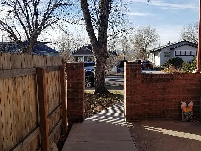 5580 S. Curtice Street 4-Plex — Photo 14