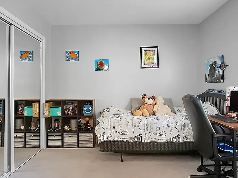 1044 Planters Pl — Photo 22