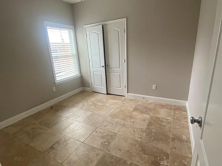 307 Covecrest Dr #B — Photo 9