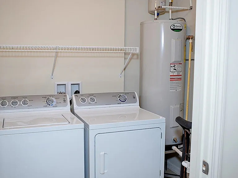 Diamond Pointe - Williamsport, PA - In Unit Washer Dryer