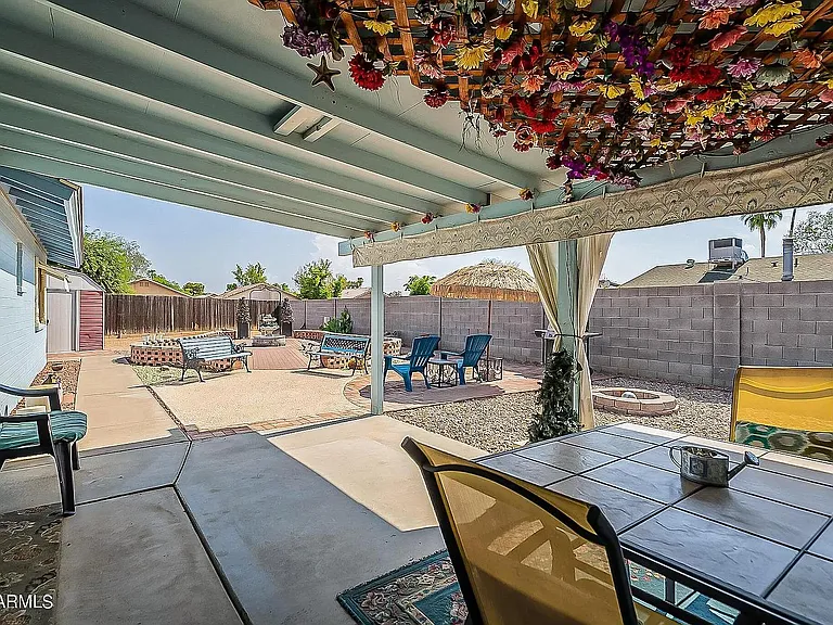857 W Dublin St — Photo 11