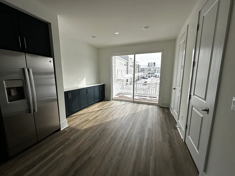 9107 Creek Bottom Ln — Photo 10