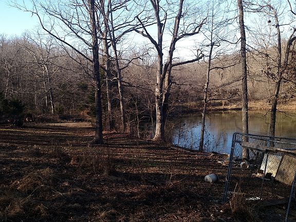4th image of 1120 Old Orchard Ln