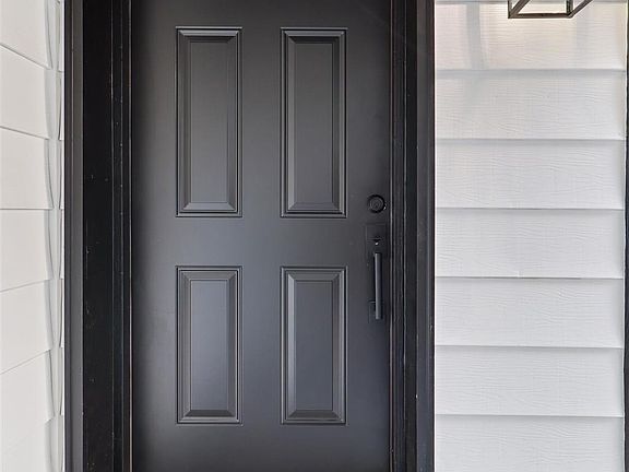 3rd image of 4422 Florelle Way