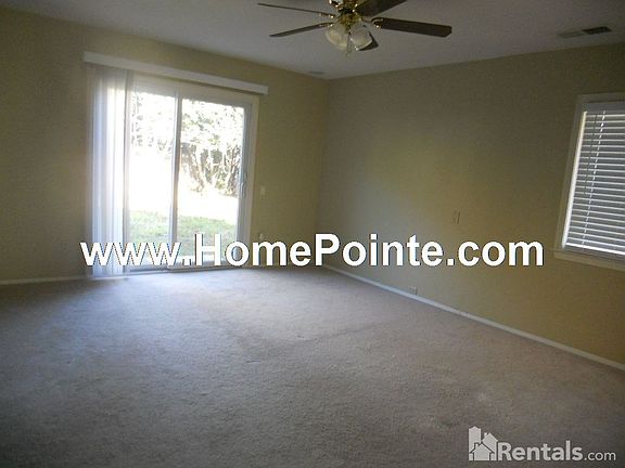 3rd image of 5322 Terrace Oak Cir