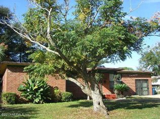 2626 Red Oak Dr, Jacksonville, FL 32211