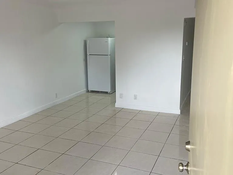 11195 SW 1st St #215 — Photo 3